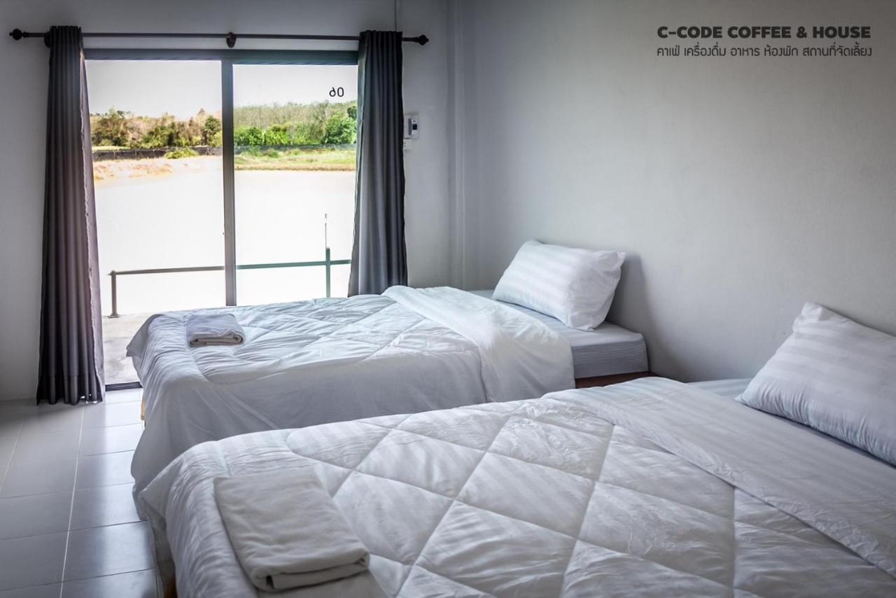 C-Code Resort Lom Sak Exteriör bild